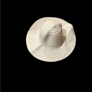 White sun hat